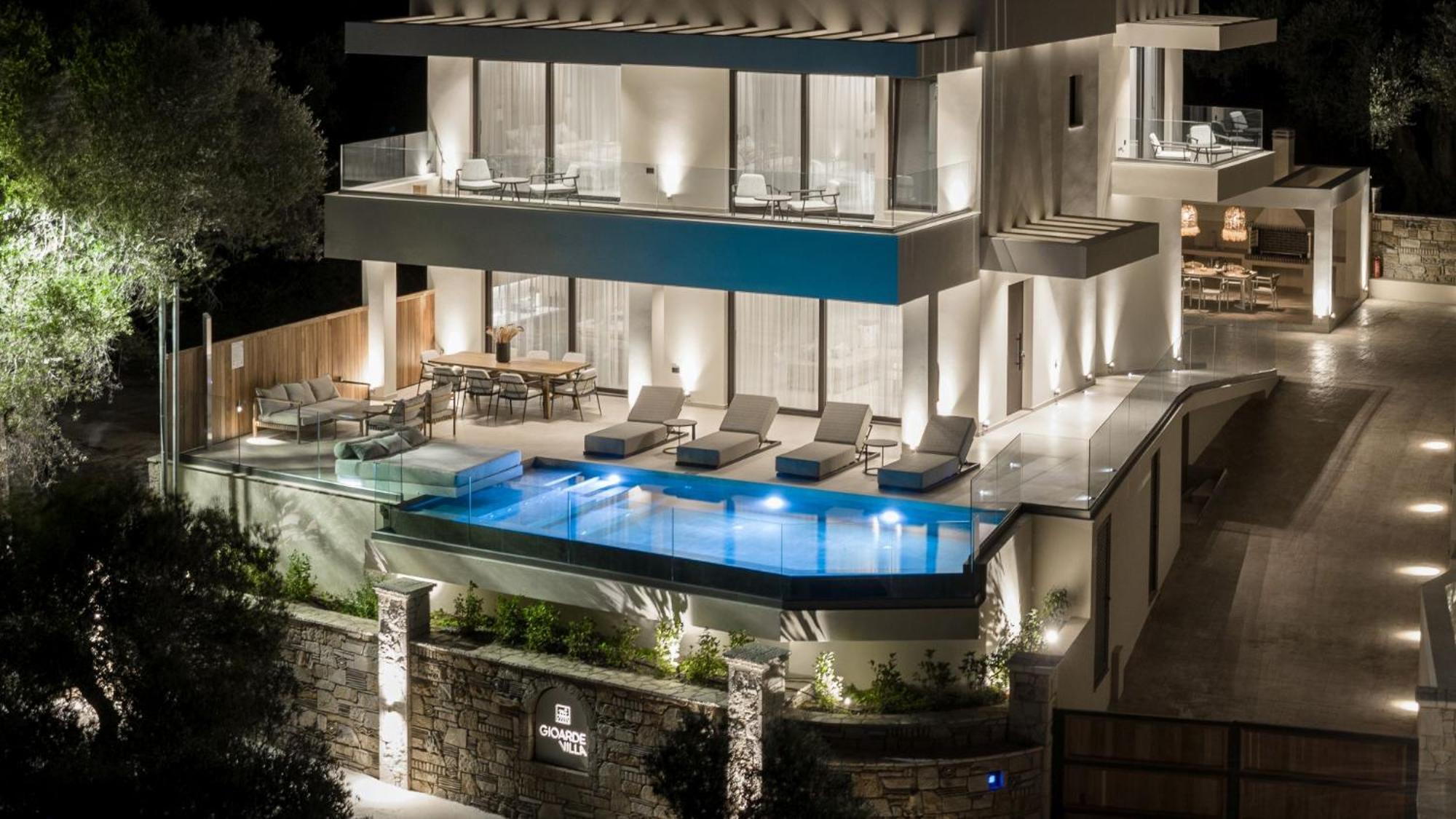 Villa Gioarde Luxury With Private Pool & Sea Views, By Zantewize