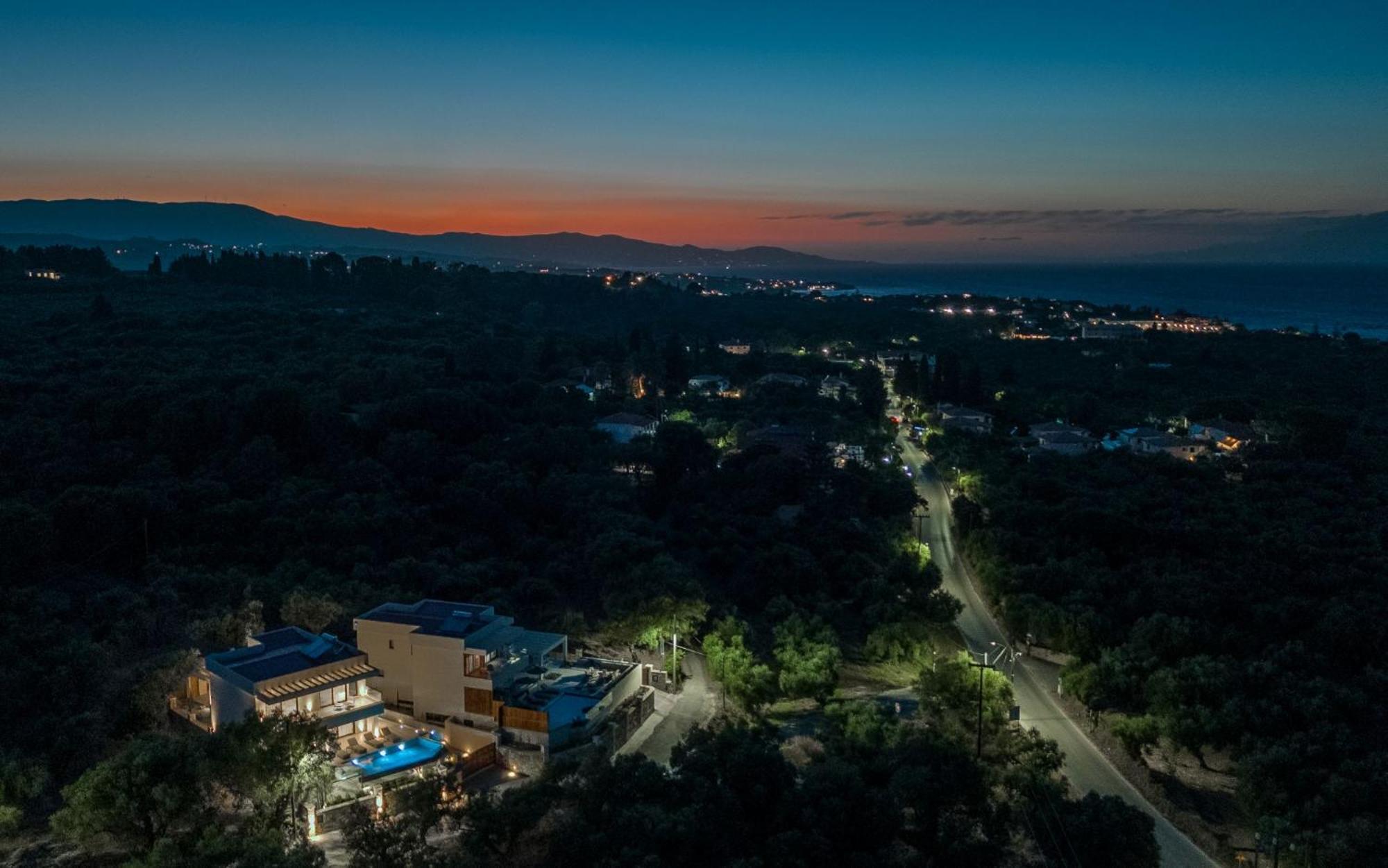 Villa Gioarde Luxury With Private Pool & Sea Views, By Zantewize Akrotiri (Zakynthos)