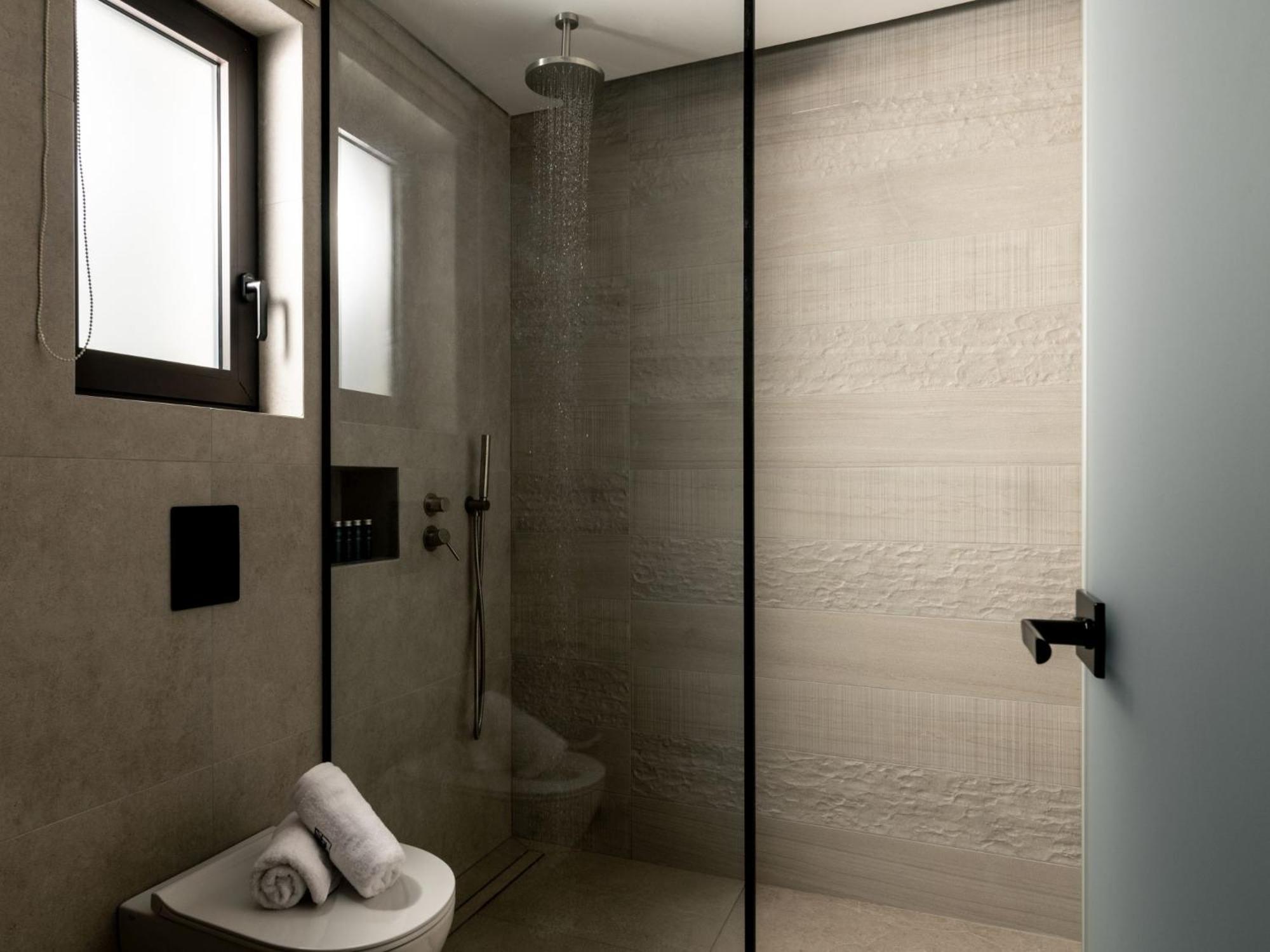Gioarde Luxury With Private Pool & Sea Views, By Zantewize Akrotiri (Zakynthos)