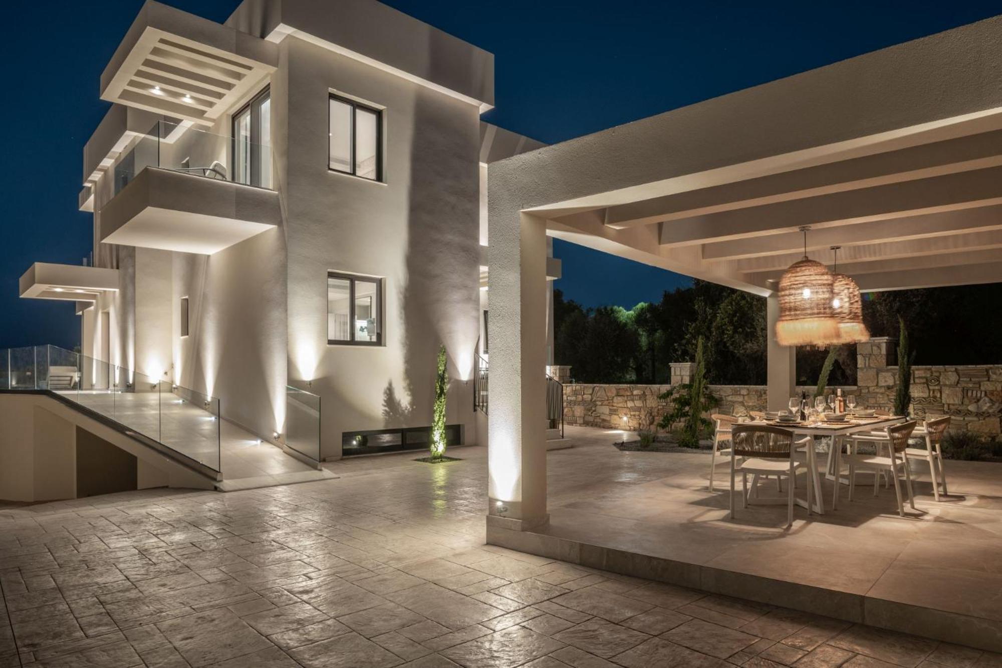 Vila Gioarde Luxury With Private Pool & Sea Views, By Zantewize
